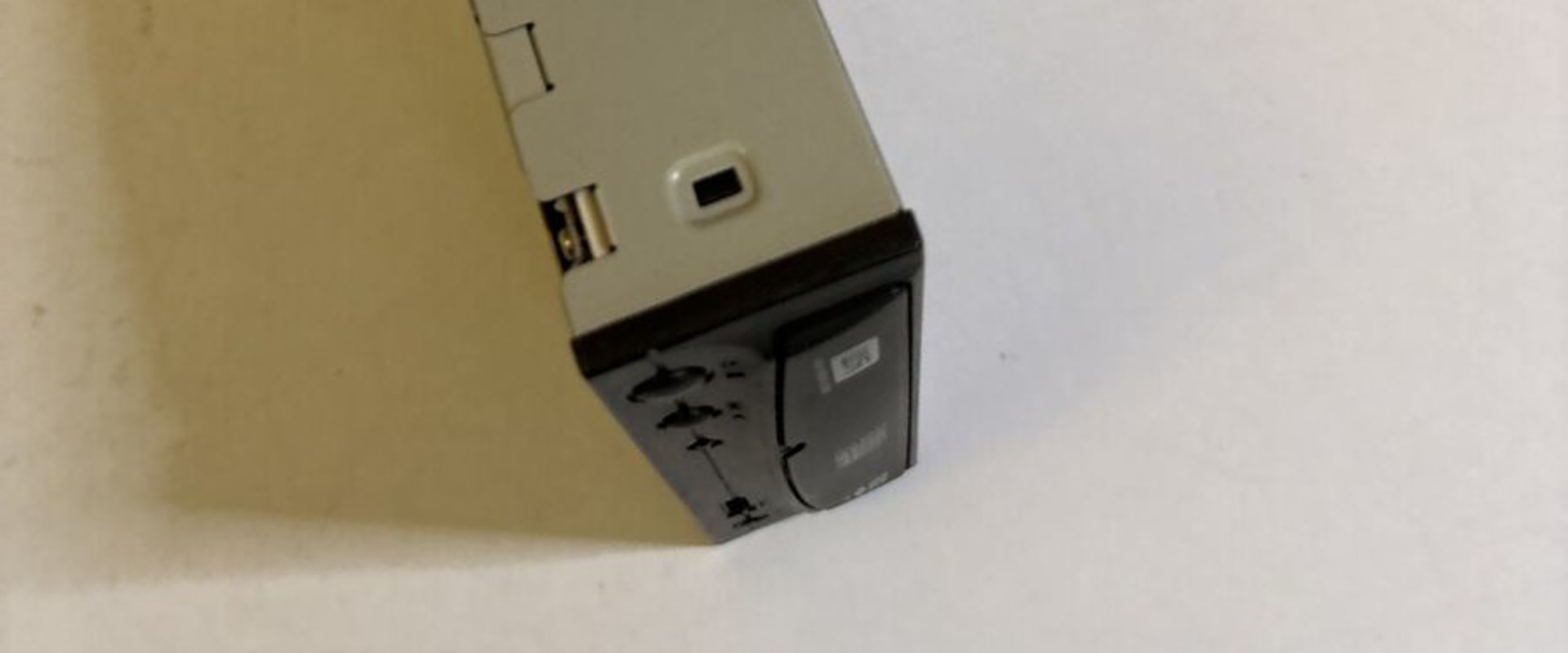 PRODUCT INFORMATION USER MANUALS SUPPORT visual data 5